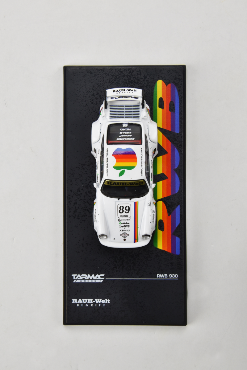 Illustration for article titled Works Wednesday: 1/64 Tarmac Works RWB 930 Apple Edition